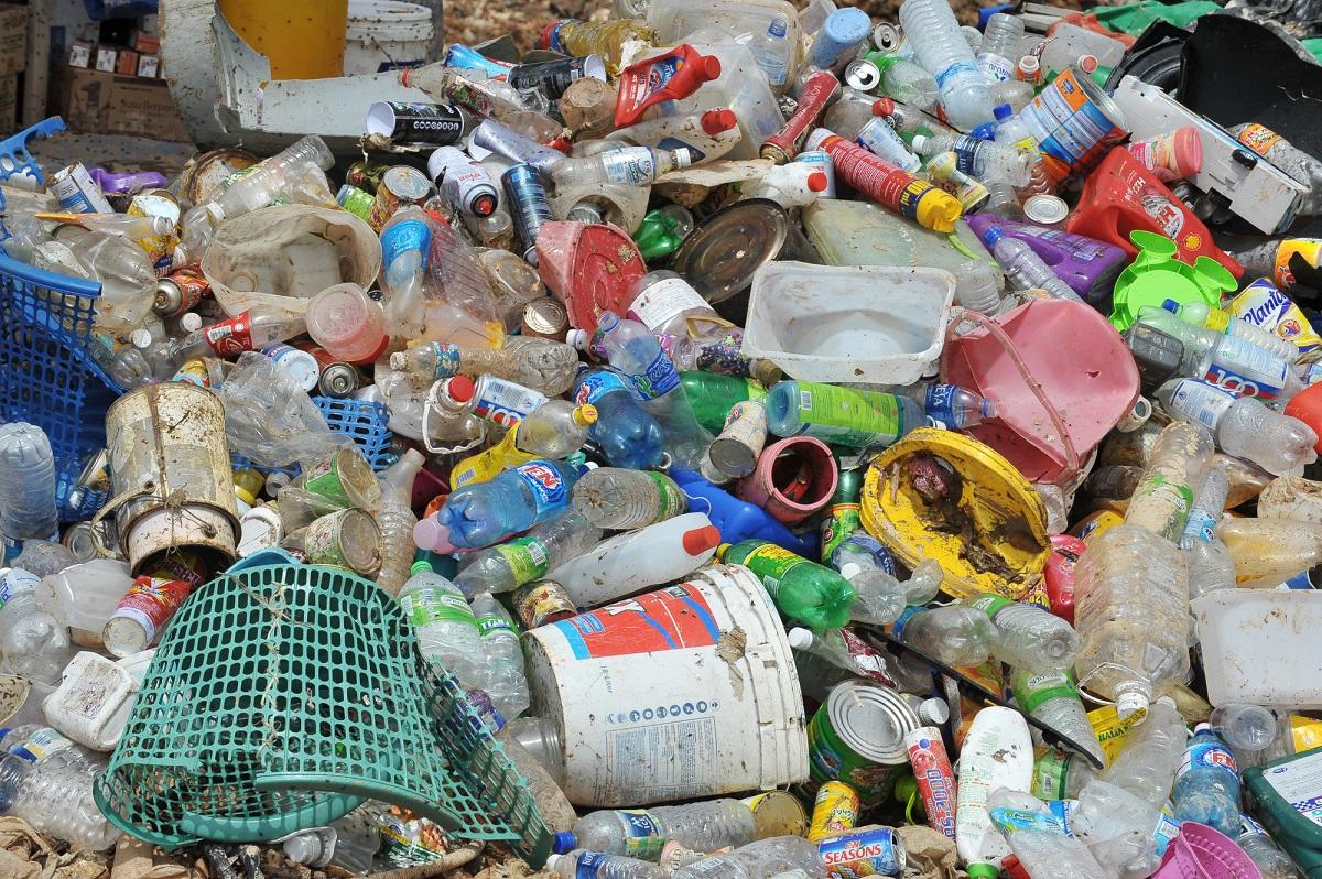 Usaha Minim Modal dari Limbah Plastik, Harus Coba!